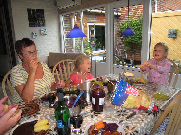 Farmor, Andrea og Sisse